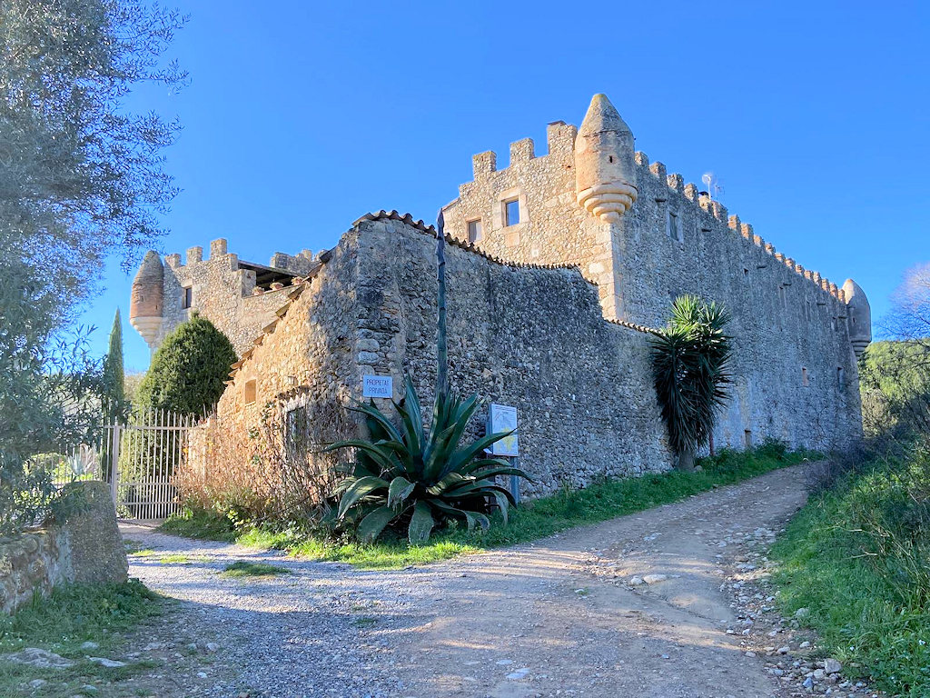 Albons: Encanto Medieval en el Corazón del Baix Empordà en la Costa Brava