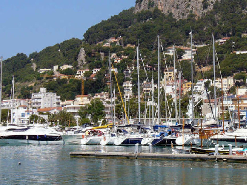 Spanien Urlaub, in l'Estartit die Sonne, Strand und das Meer genießen