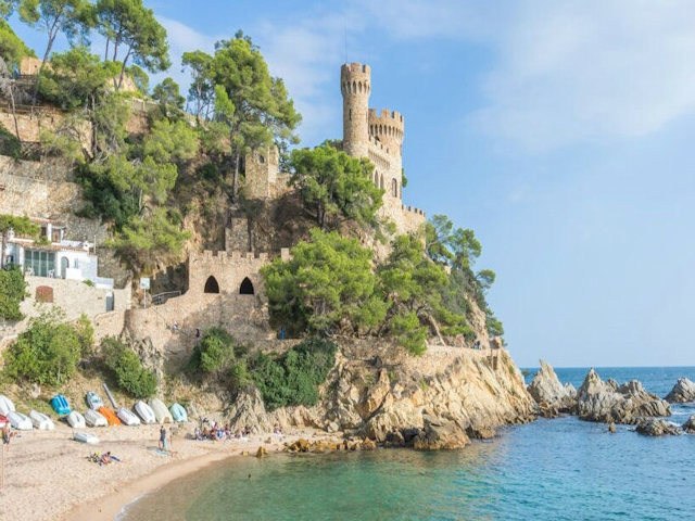 Lloret de Mar beaches video Experience Lloret de Mar - Beaches Video