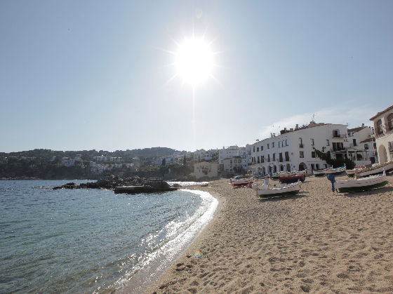 Port de la Selva im Norden der Costa Brava in Spanien