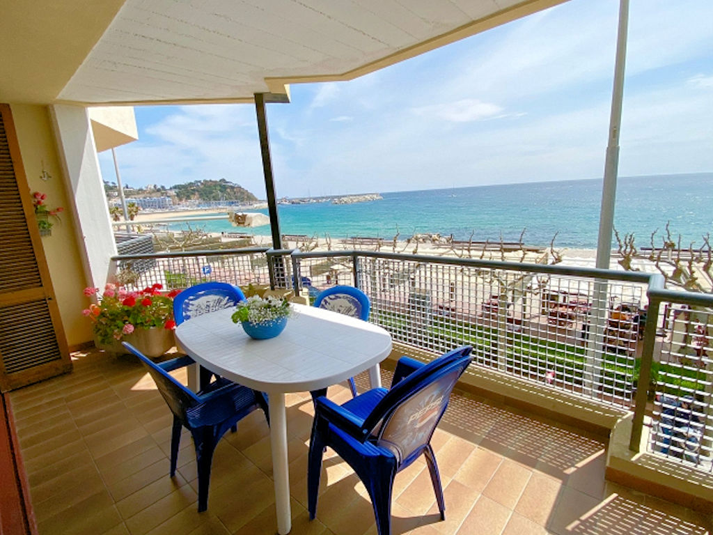 ferienwohnung am strand costa brava 2