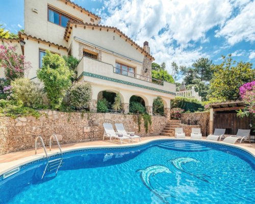 Ferienhaus Lloret de Mar mieten- privater Pool 