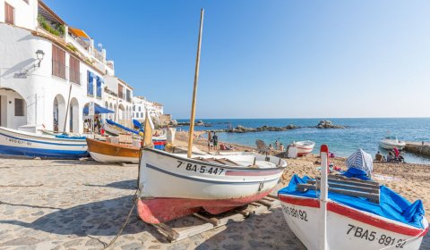 PA 124 Appartement moderne pour 4 personnes à Calella de Palafrugell sur la Costa Brava