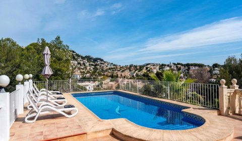 MO 624 Exklusive Ferienvilla für 6 Personen mit privatem Pool in Moraira an der Costa Blanca in Spanien