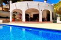 Alquilar una villa en Moraira – Sol, mar y unas vacaciones de ensueño en el Mediterráneo