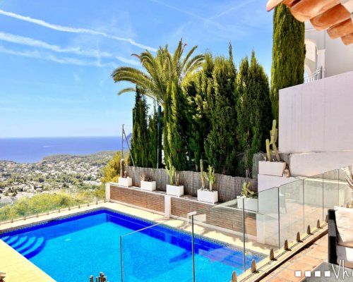 Ferienvilla in Benissa an der Costa Blanca mieten – mit Meerblick und privatem Pool