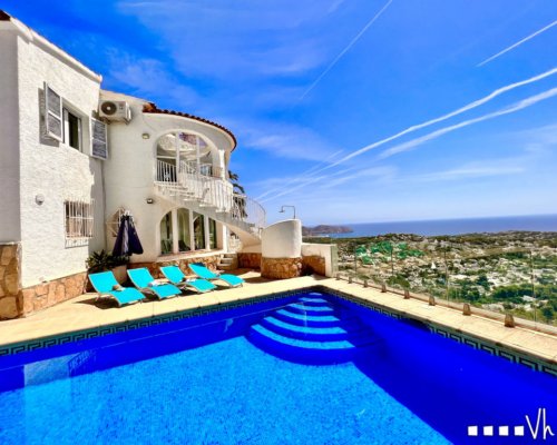 Ferienvilla in Benissa an der Costa Blanca mieten – mit Meerblick und privatem Pool