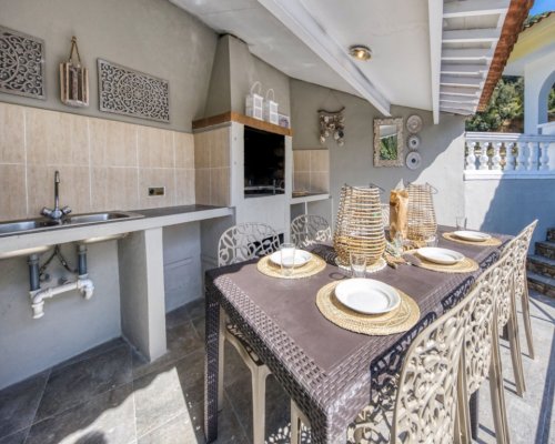 Villa Cala Canyelles mit sichtgeschütztem privatem Pool
