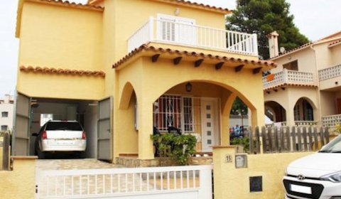 EC 234 Ferienhaus für 7 Personen nur 50m vom Strand in l`Escala an der Costa Brava