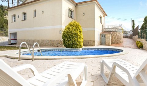 LL 809 Ferienhaus für 8 Personen mit einem privaten Pool bei Lloret de Mar an der Costa Brava