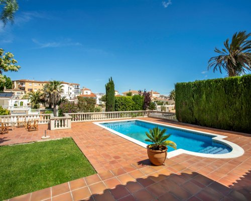 Ferienhaus mit Pool und Bootsplatz Empuriabrava
