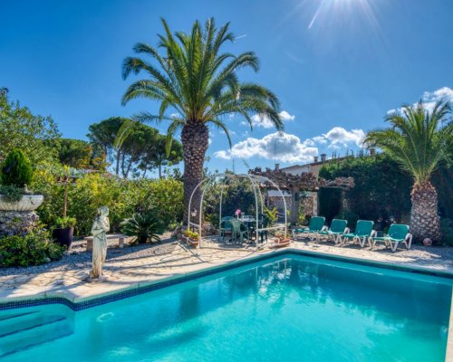 L'Escala in Spanien Ferienhaus mit Pool Costa Brava mieten