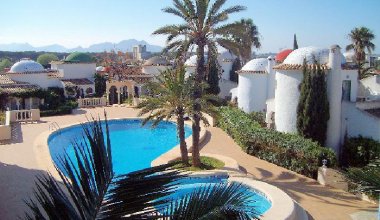 DE309/5 Modern bungalow  for 4 persons with swimming pool in Dénia on the Costa Blanca