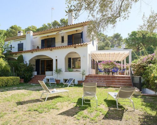 Top Ferienhaus mit Pool Costa Brava Spanien mieten