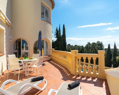 Exklusive Ferienvilla in Jávea an der Costa Blanca, Spanien, mit Meerblick und Privatpool