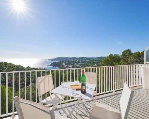 Modernes Appartement an der Costa Brava mieten