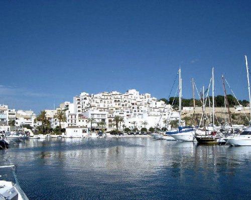 Exklusives Lebensgefühl in Moraira - Appartement mit Blick auf den Yachthafen.