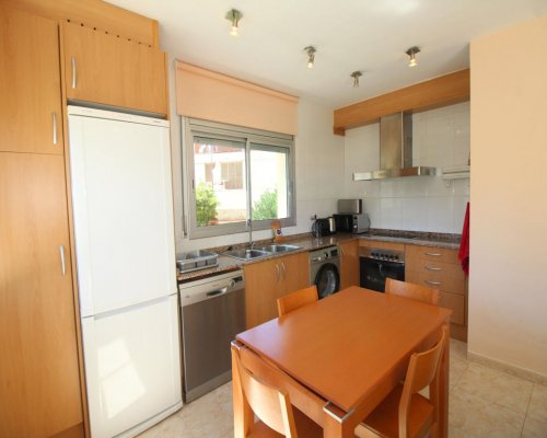 Neubau Appartement mit Swimmingpool in Spanien
