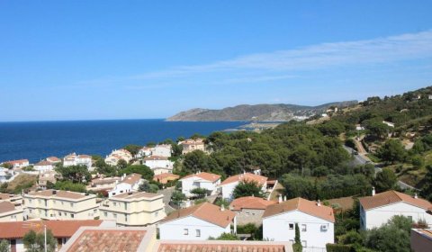 LA 110/4 Ferienwohnung für 4 Personen mit Meerblick nahe am Strand bei Llançà an der Costa Brava