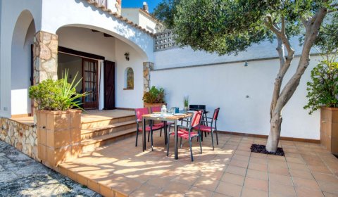 EC 202 Casa de vacaciones cerca de la playa para 4 personas en l'Escala en la Costa Brava en España