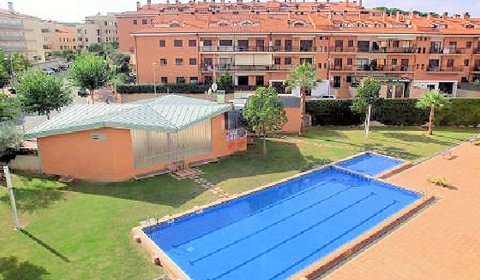 LL 135/2 Strandnahe Ferienwohnung für 4/6 Personen mit Schwimmbad in Lloret de Mar - Fanals an der Costa Brava
