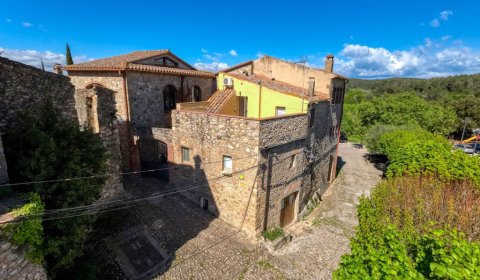 CA 210 Exklusives Landhaus für 4/5 Personen im Landesinneren von Katalonien an der Costa Brava