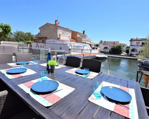 Ferienhaus Empuriabrava am Kanal mit Anlegesteg