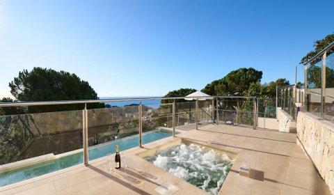 LL 836 Exclusive holiday villa for 9 persons with private pool and sea views near Lloret de Mar on the Costa Brava
