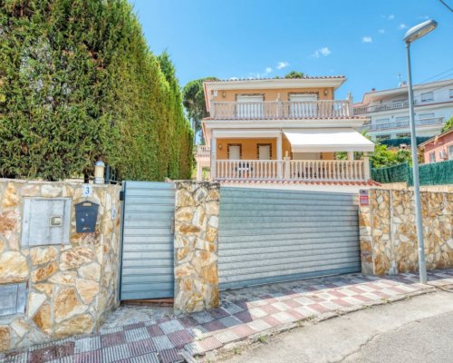 Strandnahes Haus in Spanien mieten - Lloret de Mar mit privatem Swimmingpool