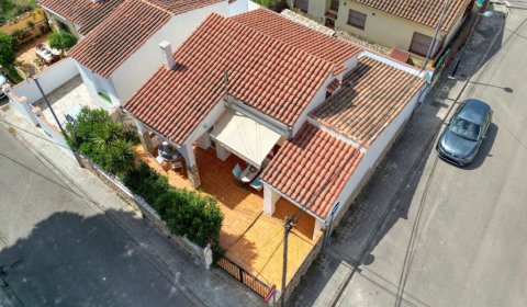 EC 227 Casa moderna para 6 personas en l'Escala en la Costa Brava