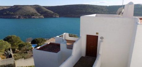 EC 114/8 Appartement pour 6 personnes avec vue fantastique sur la mer à l`Escala Costa Brava.