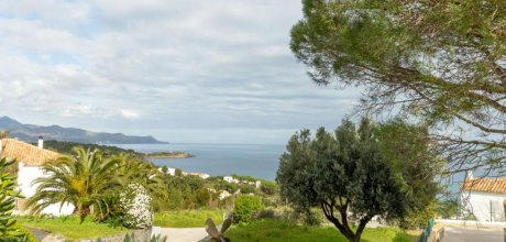 PS 612 Holiday home near the beach for 6/8 persons with private pool and sea views near Port de la Selva on the Costa Brava