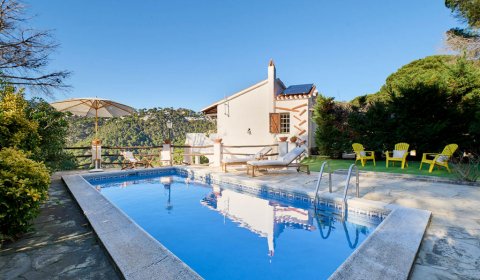 LL 625 Moderne Ferienvilla für 6 Personen mit privatem Pool an der Costa Brava bei Lloret de Mar