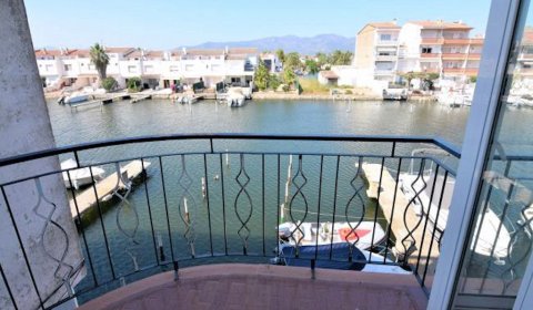 AM 124/4 Appartement pour 4/6 personnes au centre d'Empuriabrava sur la Costa Brava