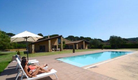 TU 925 Finca de vacances exclusive pour 10 personnes avec piscine privée près de Tamariu sur la Costa Brava