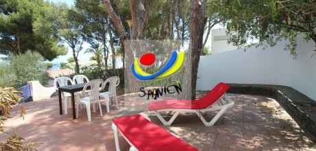 LA 129/1 Apartamento cerca de la playa para 5 personas con vistas al mar en Llançà en la Costa Brava