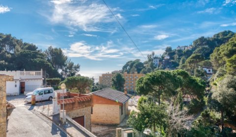 LL 617 Ferienvilla für 6/7 Personen privater Pool bei Lloret de Mar Cala in Canyelles Costa Brava