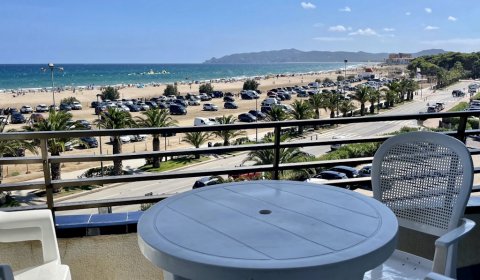ES 132/2 Appartement pour 4 personnes en 1er rangée de la plage de l'Estartit sur la Costa Brava