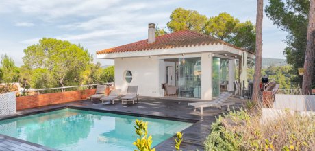 PA 821 Luxury holiday villa for 8 persons with private pool in Llafranc – Costa Brava
