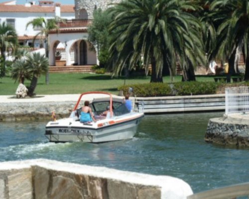 Ferienhaus mit Bootsanleger in Empuriabrava