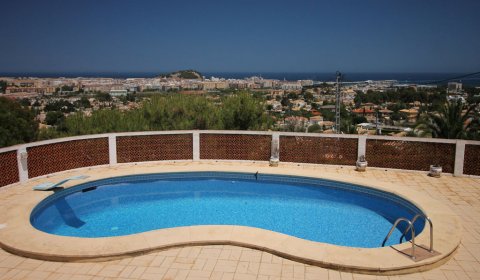 DE 922 Großes Ferienhaus für 12 Personen mit privatem Pool und Meerblick in Dénia an der Costa Blanca