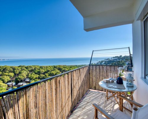 Moderne Ferienwohnung für 5 Personen mit Pool am Playa de Pals Costa Brava