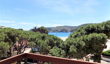 EC 116/2 Ferienwohnung für 7 Personen mit Meerblick in l`Escala an der Costa Brava