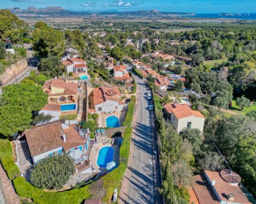 Exklusive Villa mit Pool