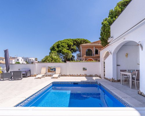 Ferienhaus Empuriabrava am Kanal mieten