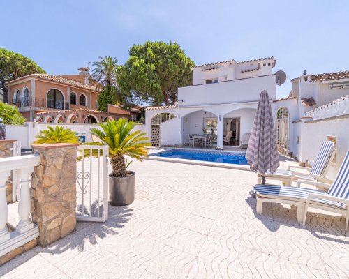 Ferienhaus Empuriabrava am Kanal mieten