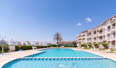 AM 122/2 Appartement moderne pour 4 personnes avec piscine – Empuriabrava, Costa Brava