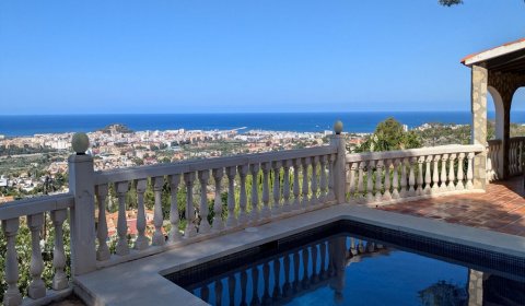 DE 804 Casa mediterránea para 8 personas – piscina privada y vistas al mar en Dénia, Costa Blanca