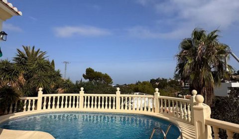 DE 818 Villa exclusiva para 8 personas con piscina privada en Dénia, Costa Blanca