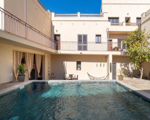 Ferienwohnung mit Swimmingpool für 4 Personen in Palau Saverdera